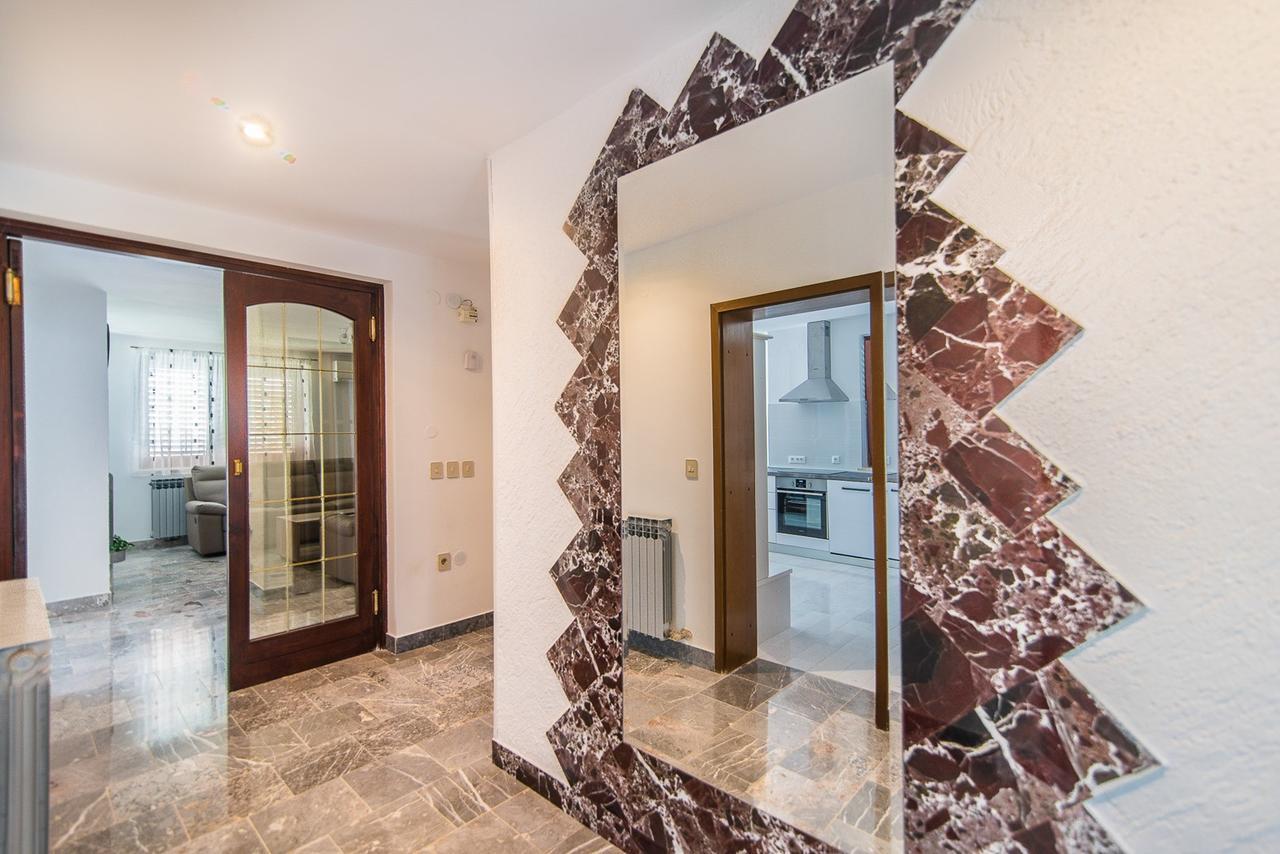 Apartments Dino Пореч Екстер'єр фото
